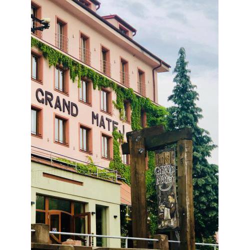 Hotel & Penzión Grand Matej
