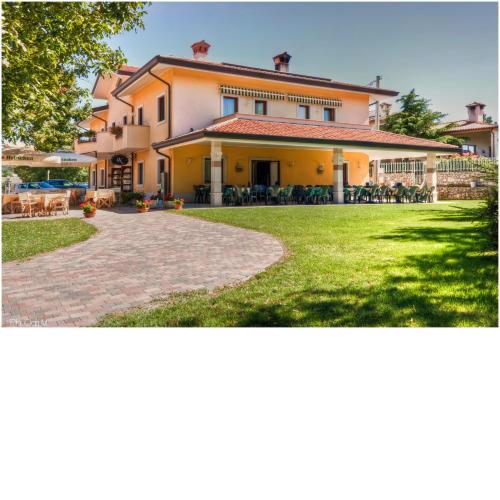 Hotel Pesek