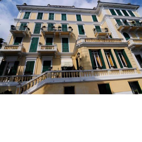 Hotel Petit Royal