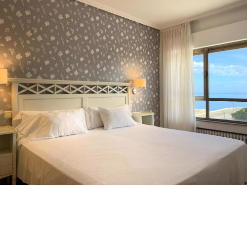 Hotel Playa de Los Locos