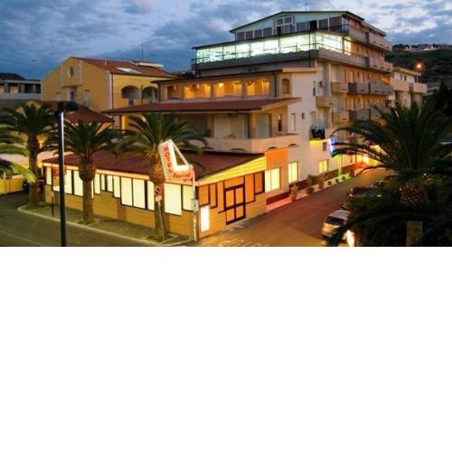 Hotel President