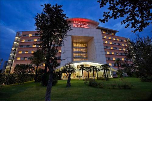 Hotel Rafael
