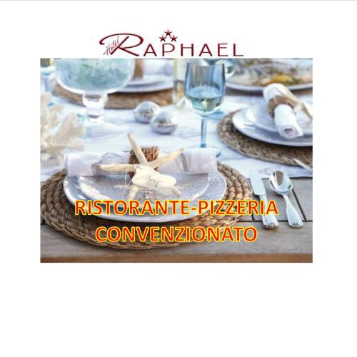 Hotel Raphael