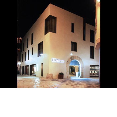 Hotel Raval de la Mar