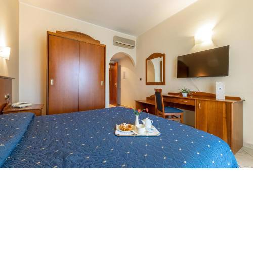 Hotel Relax
