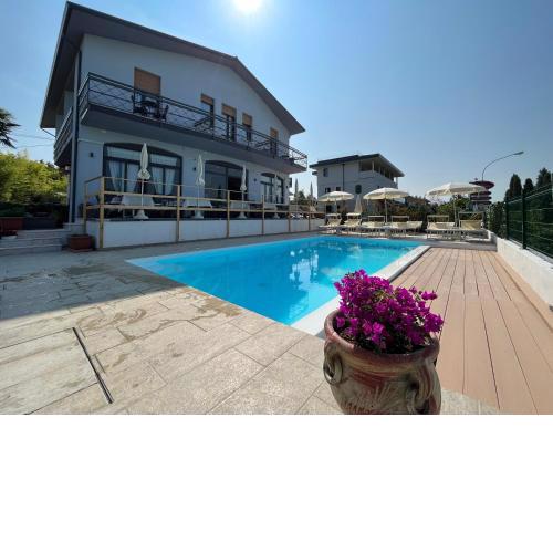 Hotel Renata