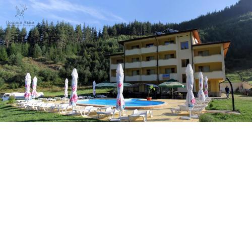 Hotel Restaurant Popini Laki
