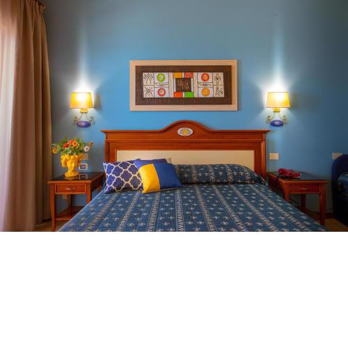 Hotel Riva Del Sole