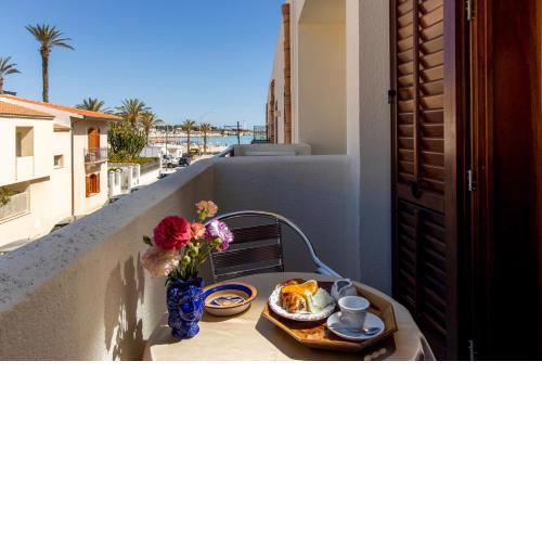 Hotel Riva Del Sole