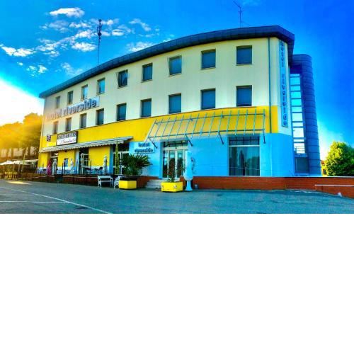 Hotel Riverside