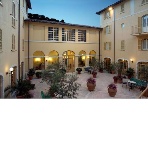 Hotel San Luca