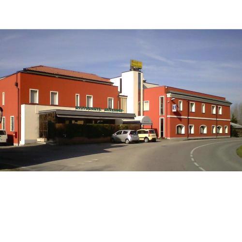 Hotel Sanvitale