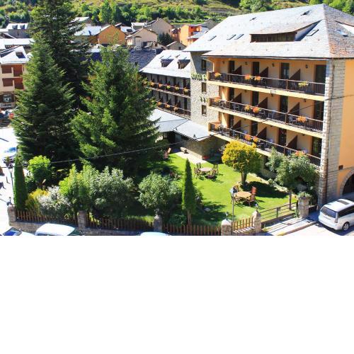 Hotel Saurat