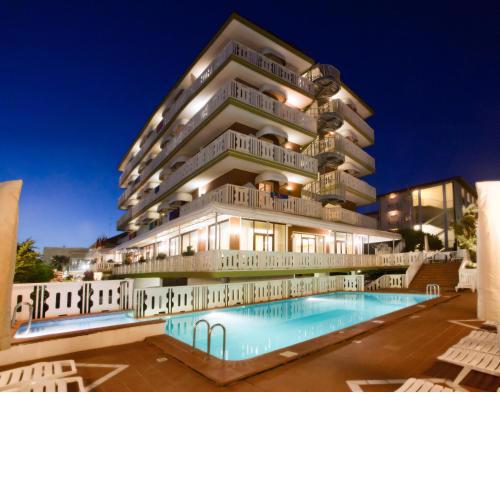 Hotel Savoy