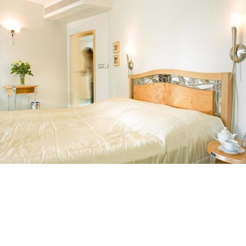 Hotel SET