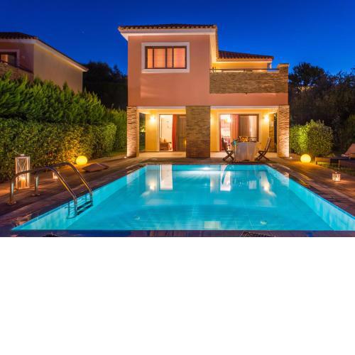 Hotel St John Villas, Suites & Spa