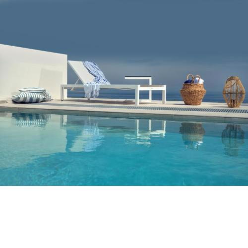 Hotel St.John Suites Adults Only