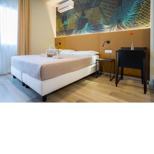 Hotel Suez