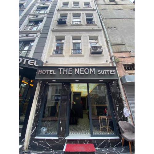 HOTEL THE NEOM SUITES