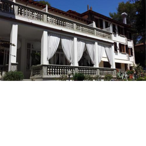 Hotel Tirreno
