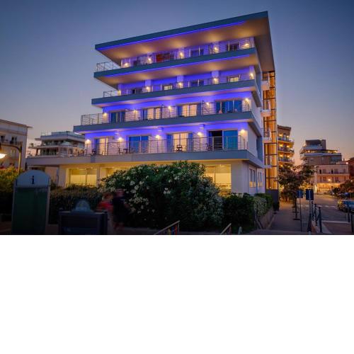 Hotel Tritone