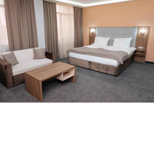 Hotel Tundzha - Renovated!