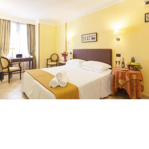Hotel Tuscolana