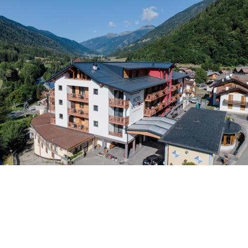 Hotel Val Di Sole