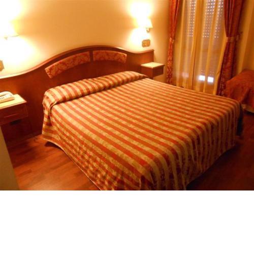 Hotel Valdaso