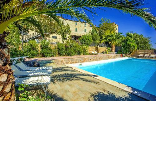 Hotel Vatluna