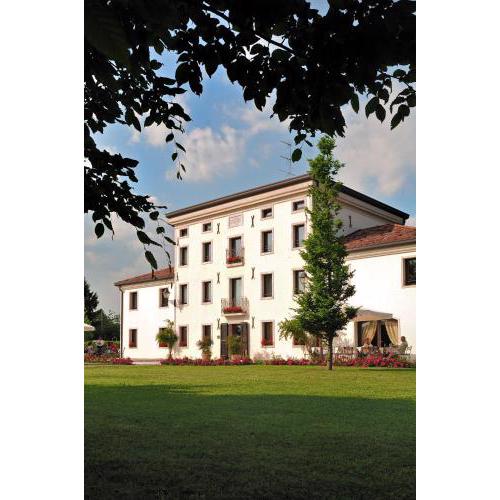 Hotel Villa Dei Carpini