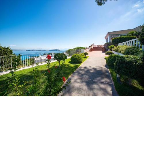 Hotel Villa Ireos