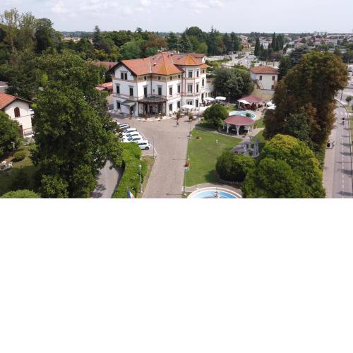 Hotel Villa Stucky