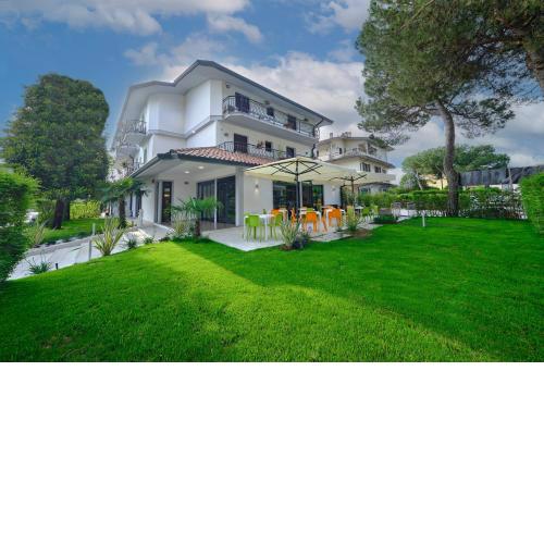 HOTEL VITTORIA