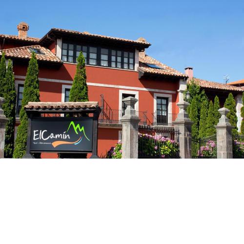Hotel y Apartamentos El Camín