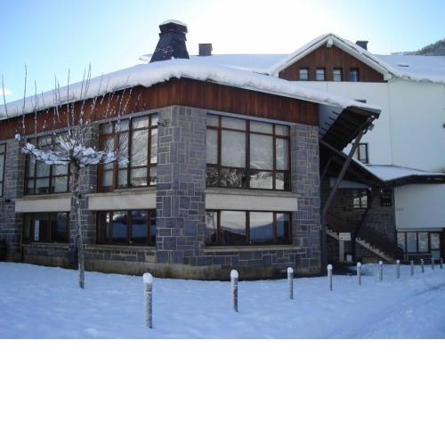 Hotel y Apartamentos SNÖ Isaba