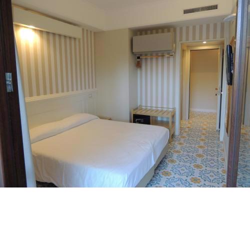 Hotel Zeus