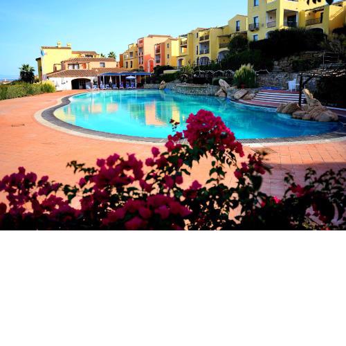 HOTIDAY Village Stintino