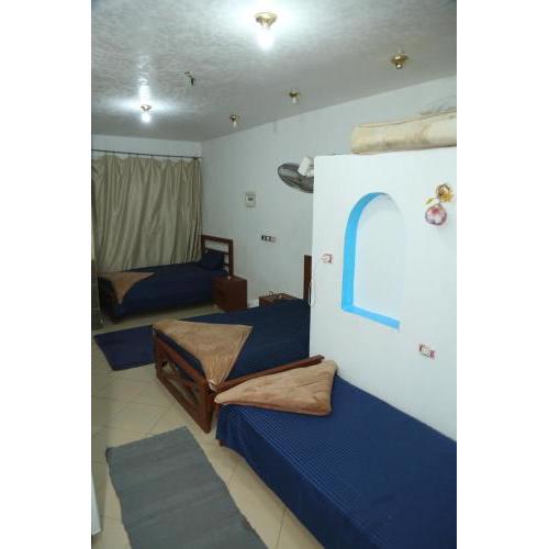Houda's place