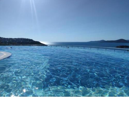 House 30 mins to Bodrum with 21 Pools in Milas