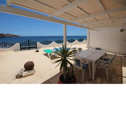 House Cueva del Mar