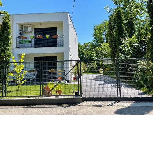 House for 6 ppl at Lake Balaton