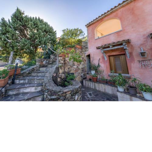 House in San Teodoro among the scents of Sardinia