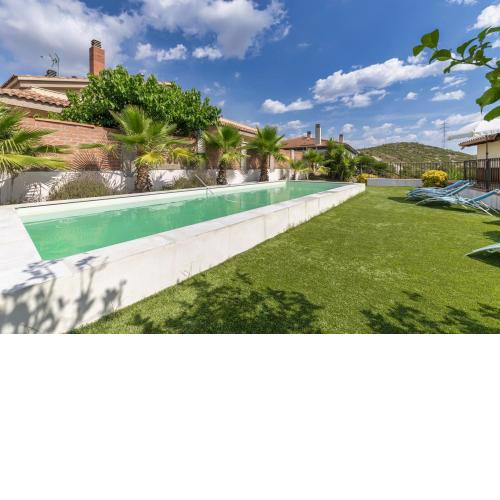 House in Sitges Hills with views to the Sea