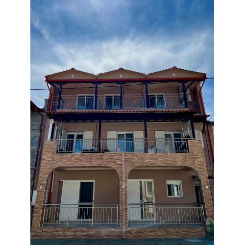 House Kiratsi