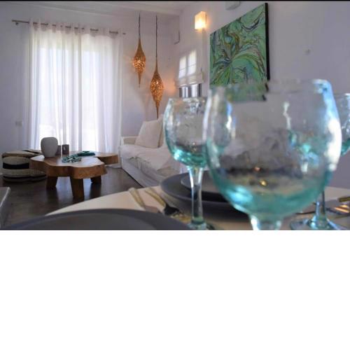 House of Nikol - Cycladic Sensation