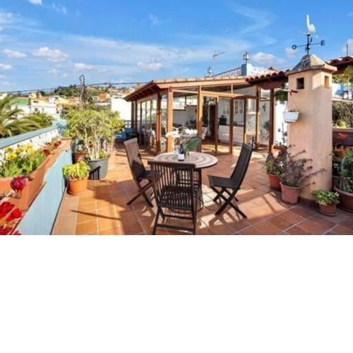 House Of Roses Barbacoa In Los Realejos Wiffi