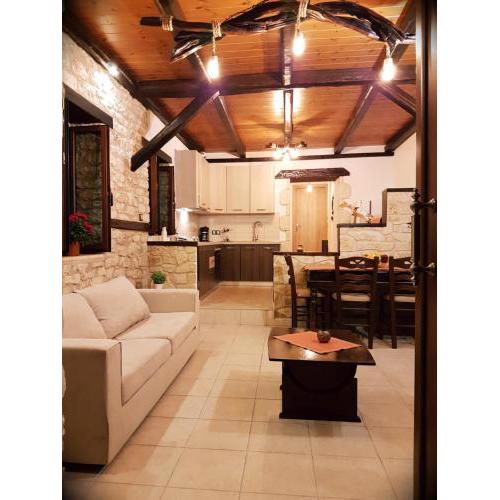 House of Stone Vliho - 2.5km from Nidri
