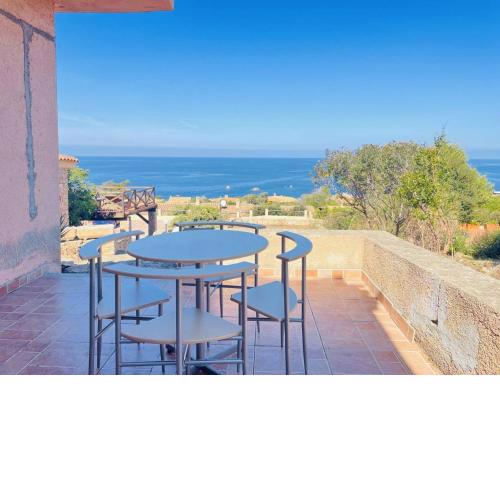 House With Breathtaking Views A Stones Throw From The Sea