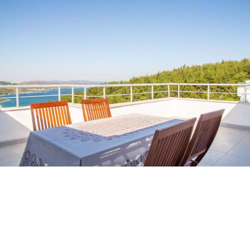 House with Sea and Mountain View in Karaburun